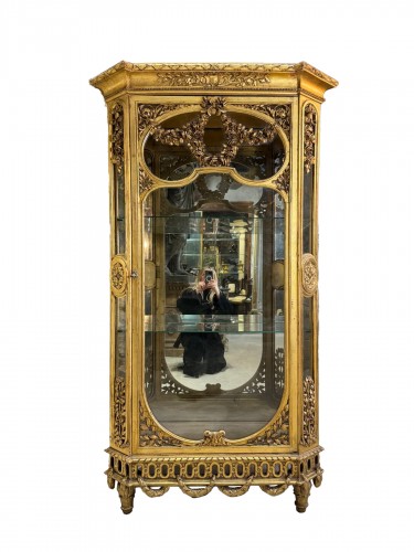 Napoleon III gilded wood display case