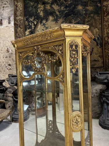 Napoleon III gilded wood display case - 