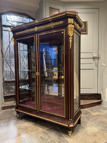 Furniture  - Napoleon III display Cabinet in mahogany and gilded bronzes
