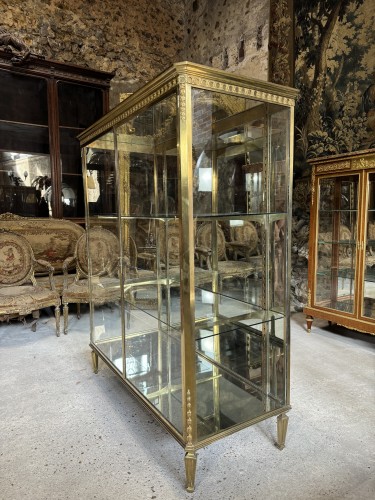 19th century - Late 19th century bronze display cabinet