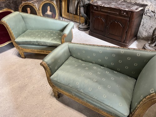 Napoléon III - Pair of late 19th century Empire-style meridiennes