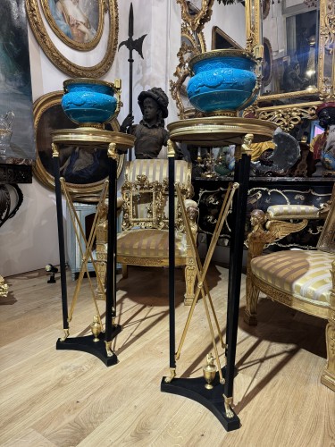 Mobilier Table & Guéridon - Paire d'Atheniennes en bronze Attribuées à Jansen