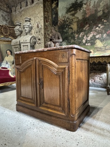18th-century hunting sideboard stamped by Nicolas Martigny  - Furniture Style Louis XIV