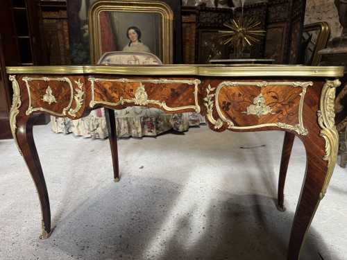 Bureau en marqueterie et bronzes dorés d’époque Napoléon III - Napoléon III