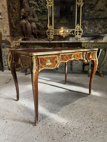 Antiquités - Bureau en marqueterie et bronzes dorés d’époque Napoléon III