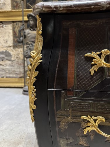 Antiquités - Commode en laque de coromandel d’époque Napoléon III