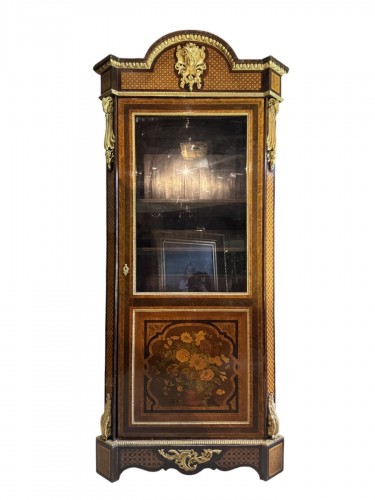 Vitrine en marqueterie d’époque Napoléon III