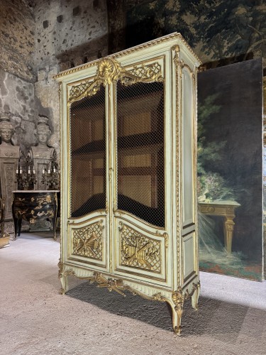 Bibliothèque de style Louis XV d’époque Napoléon III - Mobilier Style Napoléon III