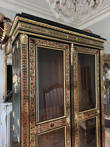 Napoléon III - Vitrine de style Louis XIV en marqueterie Boulle XIXe siècle