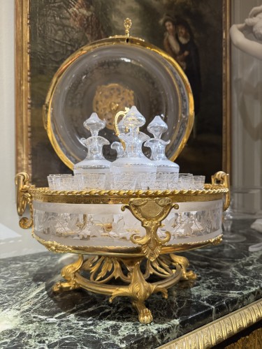 Antiquités - Cave à liqueurNapoléon III  en bronze et cristal