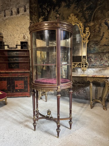 Vitrine d’époque Napoléon III attribuée à Paul Sormani (1817 - 1877) - Mobilier Style Napoléon III