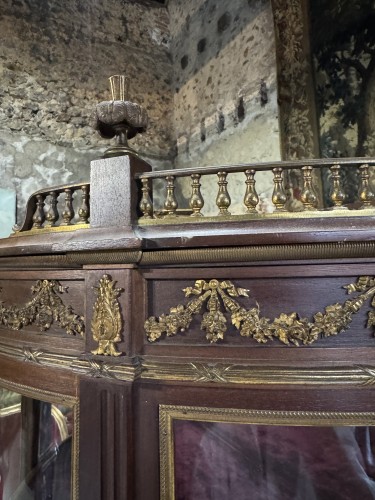 Antiquités - Vitrine d’époque Napoléon III attribuée à Paul Sormani (1817 - 1877)