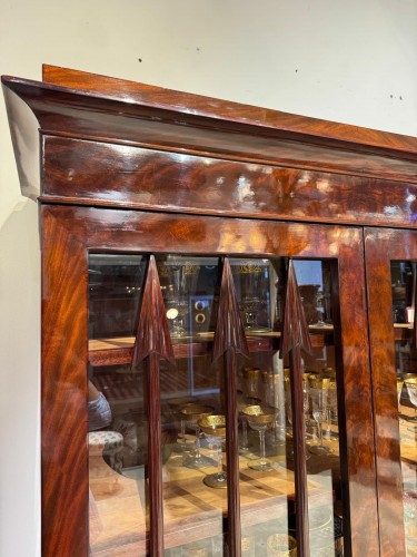 Antiquités - Paire de bibliotheques d’époque Empire en acajou flammé XIXe siècle