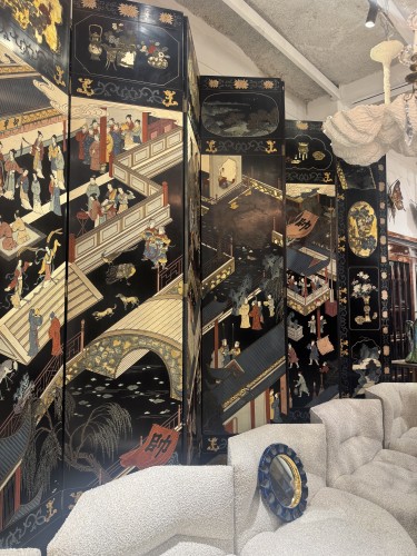 Coromandel lacquer folding screen circa 1930 - 