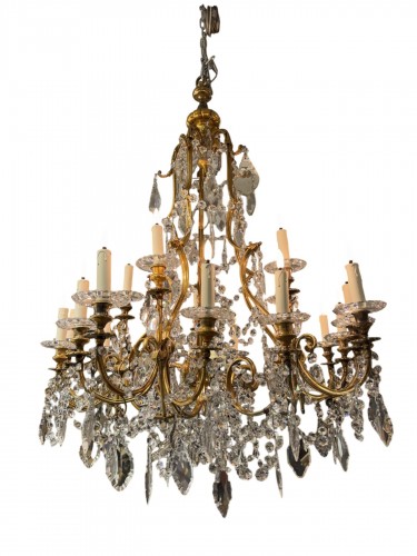 Lustre en bronze et Cristal du XIXe siècle
