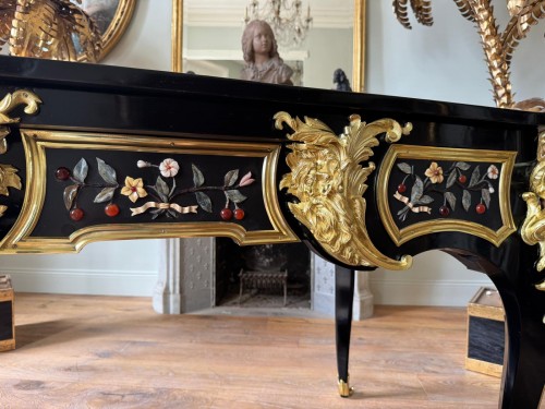 Napoléon III - Bureau plat en marqueterie de Pierres dures