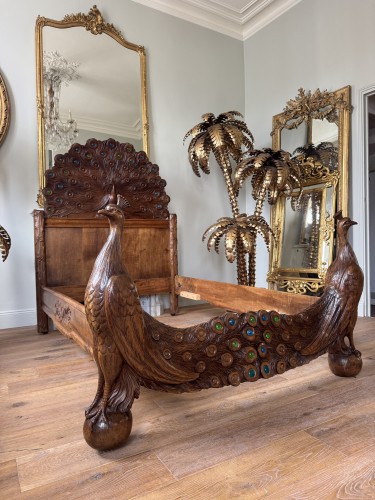 Lit de repos aux Paons d’époque Art Nouveau - Mobilier Style Art nouveau