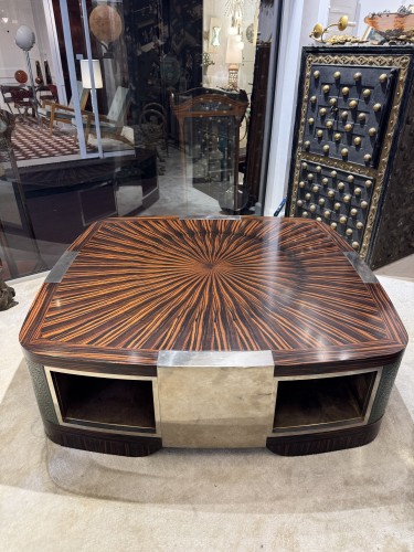 Table basse vers 1970 de style Art déco en ébène de Macassar - 