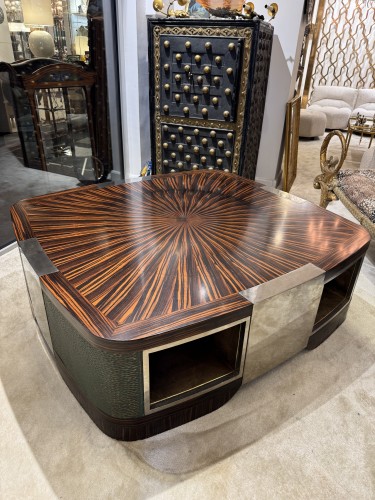 Antiquités - Table basse vers 1970 de style Art déco en ébène de Macassar