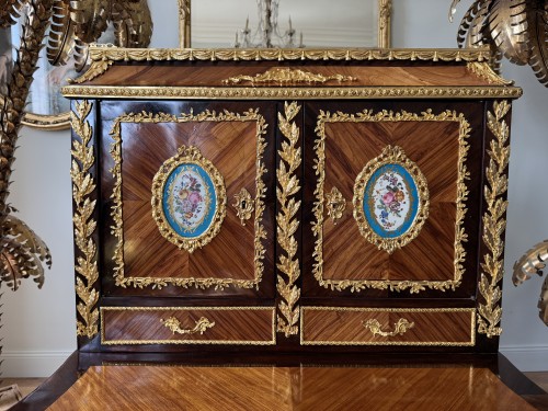 Bonheur du jour en marqueterie et porcelaine de Sèvres - Antiquités Simon