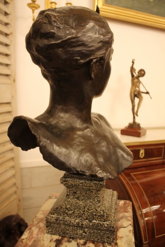 XIXe siècle - Alexandre Falguière (1831-1900) - Buste de Diane Chasseresse