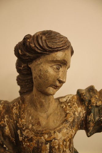 Jeune femme en armure, sculpture en bois polychrome, époque XVIIe siècle - Sculpture Style 
