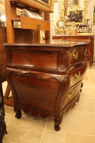 Commode tombeau Louis XV en acajou massif, Bordeaux - Antiquités Thierry Martin