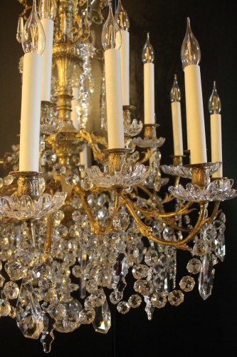 Antiquités - Baccarat, important lustre à 24 Feux, milieu du XIXe siècle