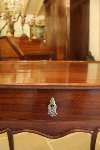 Louis XV - Solid mahogany cabaret table, Nantes Louis XV period