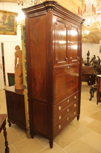Louis XVI - Secrétaire en armoire en acajou massif, Nantes époque louis XVI