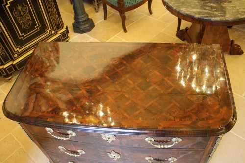 Antiquités - Louis XIV rosewood marquetry commode with gilt-bronze mounts stamped with the crowned “R”