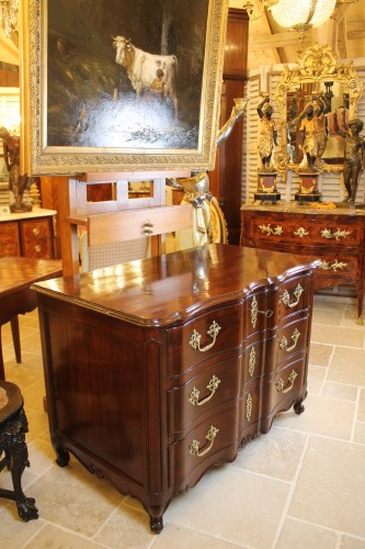 Commode Nantaise en acajou massif, époque Louis XV - Antiquités Thierry Martin