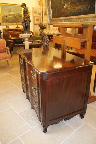 XVIIIe siècle - Commode Nantaise en acajou massif, époque Louis XV