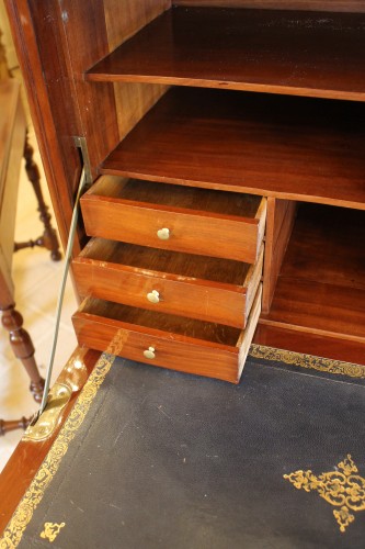 Petit secrétaire en acajou massif, estampille de BOICHOD et JME, époque Transition - Antiquités Thierry Martin