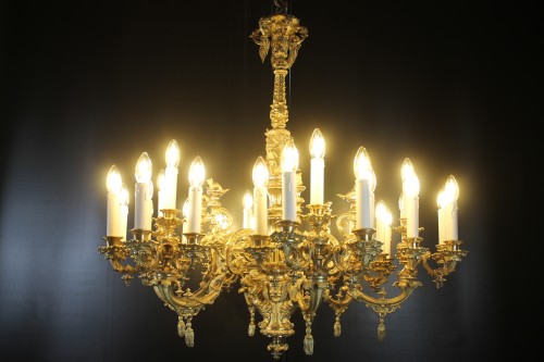 Important lustre en bronze doré à 30 feux, époque Napoléon III - Luminaires Style Napoléon III