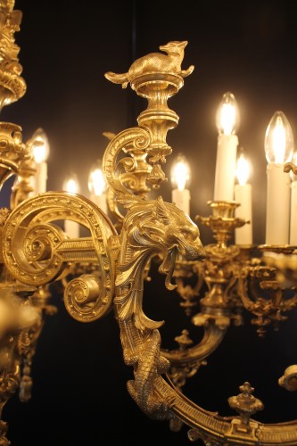 Antiquités - Important lustre en bronze doré à 30 feux, époque Napoléon III