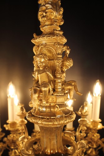 Antiquités - Important lustre en bronze doré à 30 feux, époque Napoléon III