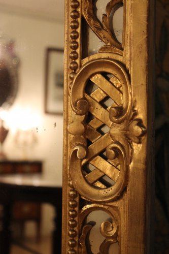 Antiquités - Miroir XIXe siècle en bois doré