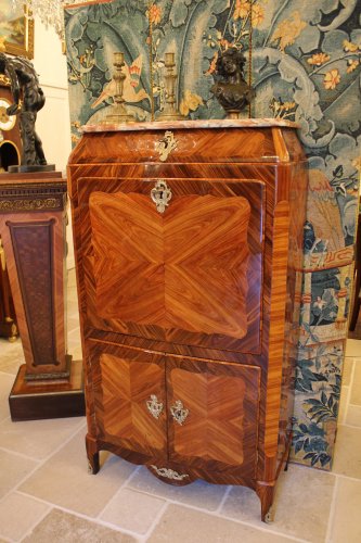 Secrétaire d'époque Louis XV estampillé J.BIRCKLE - Mobilier Style Louis XV