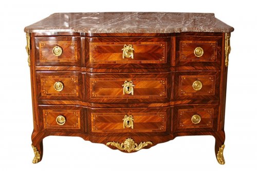 Commode marquetée d'époque Transition