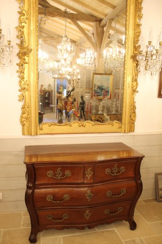 Commode Louis XV Bordelaise en acajou, époque XVIIIe siècle - Mobilier Style Louis XV