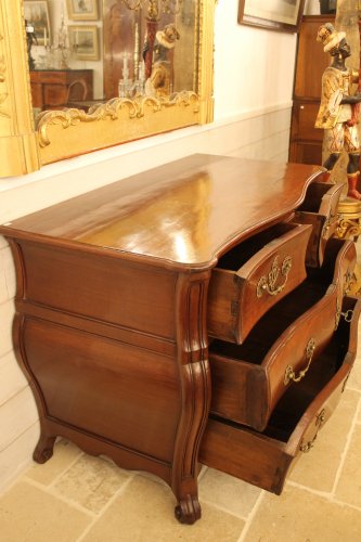 Commode Louis XV Bordelaise en acajou, époque XVIIIe siècle - Louis XV