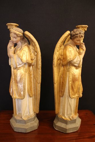 XIXe siècle - Paire d'anges céroféraires en terre cuite, Vénétie XIXe siècle