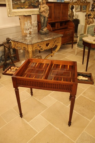Mobilier Table à Jeux - Table tric-trac, travail bordelais d'époque Louis XVI