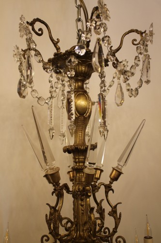 Très important lustre en bronze et cristal, milieu du XIXe siècle - Luminaires Style 