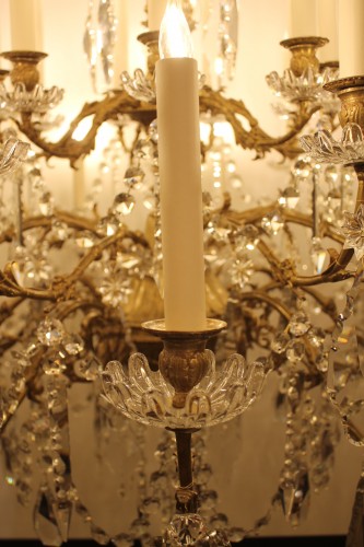 Luminaires Lustre - Très important lustre en bronze et cristal, milieu du XIXe siècle