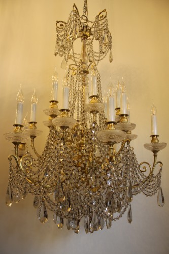Luminaires Lustre - Lustre en bronze et cristal de Baccarat à 18 lumières, fin XIXe siècle