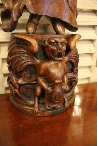 Paire de sculptures en chêne, allégories des saisons - Sculpture Style 