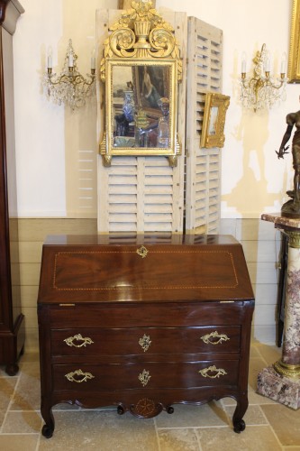 Mobilier Bureau et Secrétaire - Commode scriban Nantaise en acajou massif, époque XVIIIe