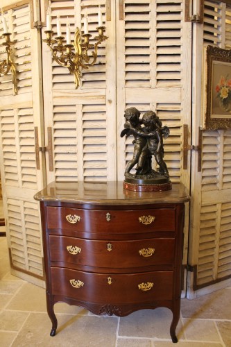 Mobilier Commode - Petite commode d'époque Louis XV en acajou massif